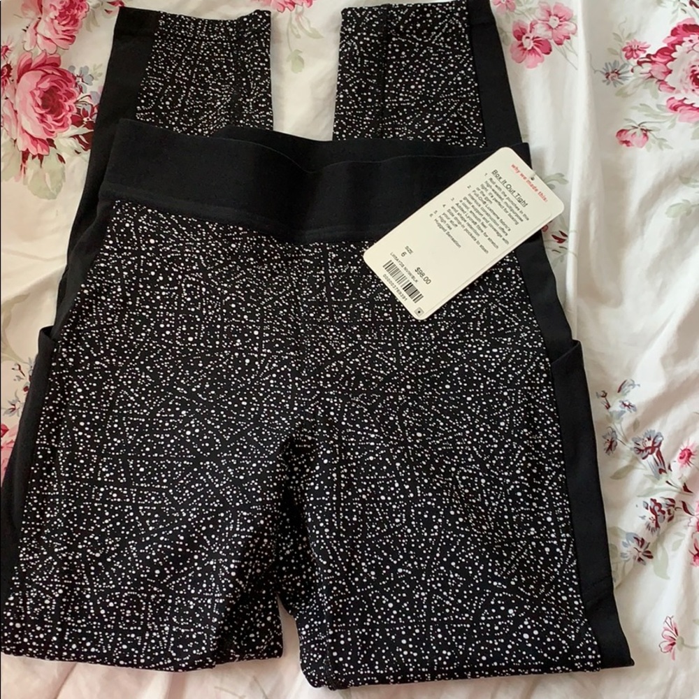 Lululemon leggings (size 6)